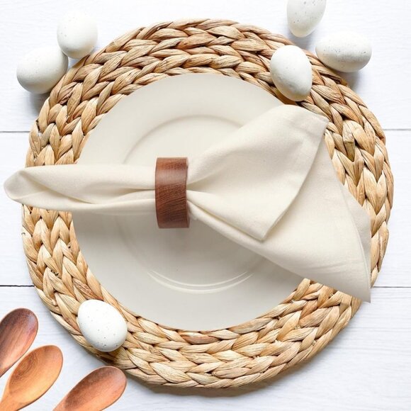 Napkin Rings for Dining Table, Classic Farmhouse Style, Holiday and Party Decor, - Picture 2 of 9